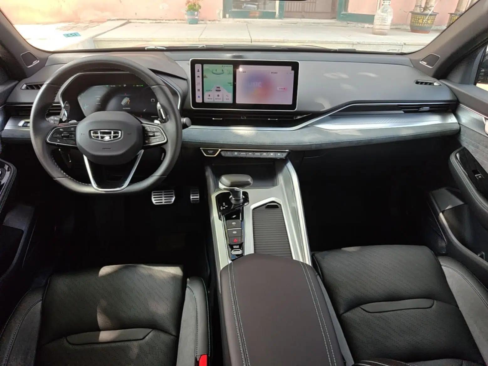 Geely Auto Preface 2023 2.0TD "Only This Verdant Green" Edition — миниатюра 12