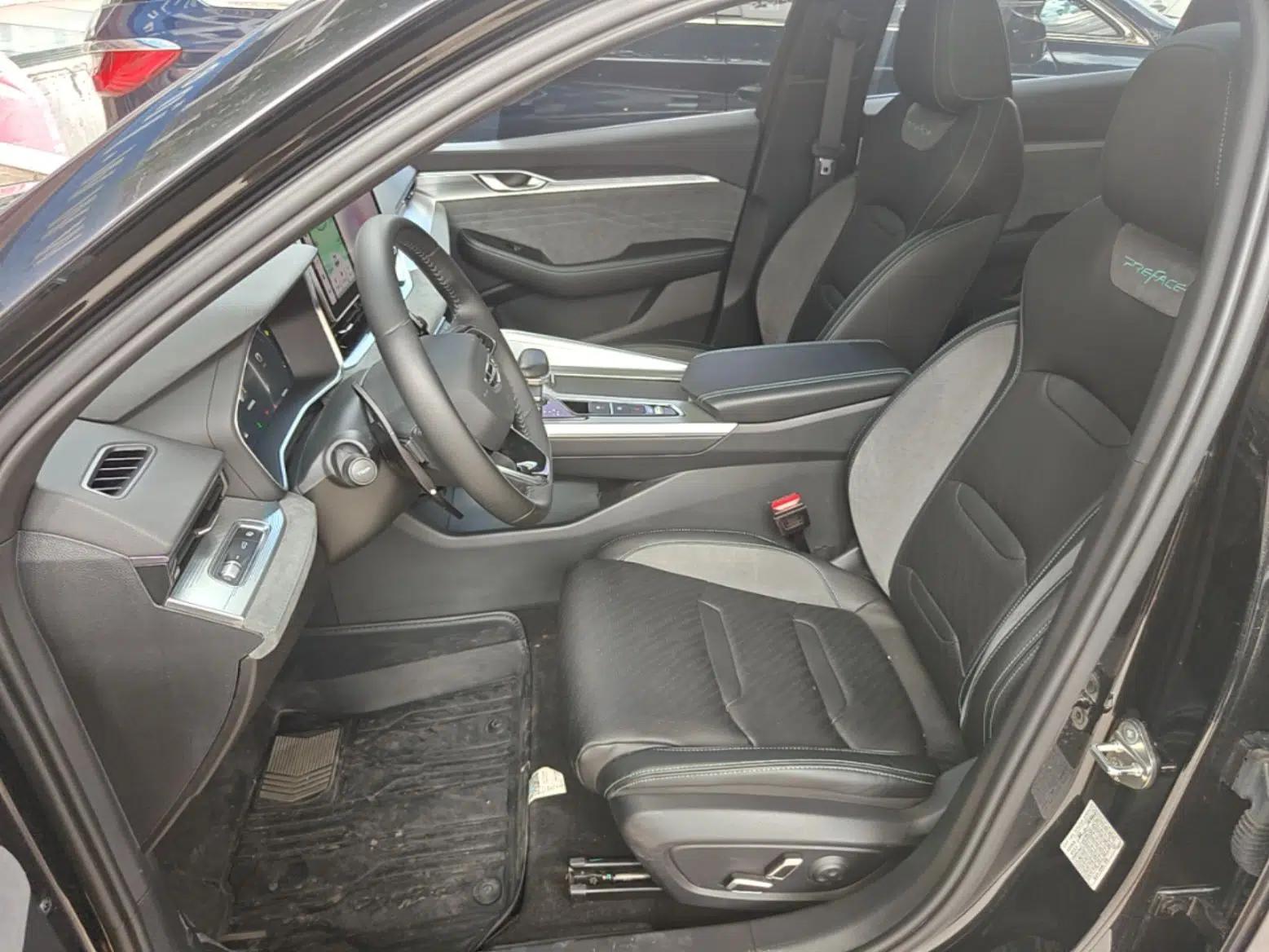 Geely Auto Preface 2023 2.0TD "Only This Verdant Green" Edition — миниатюра 17