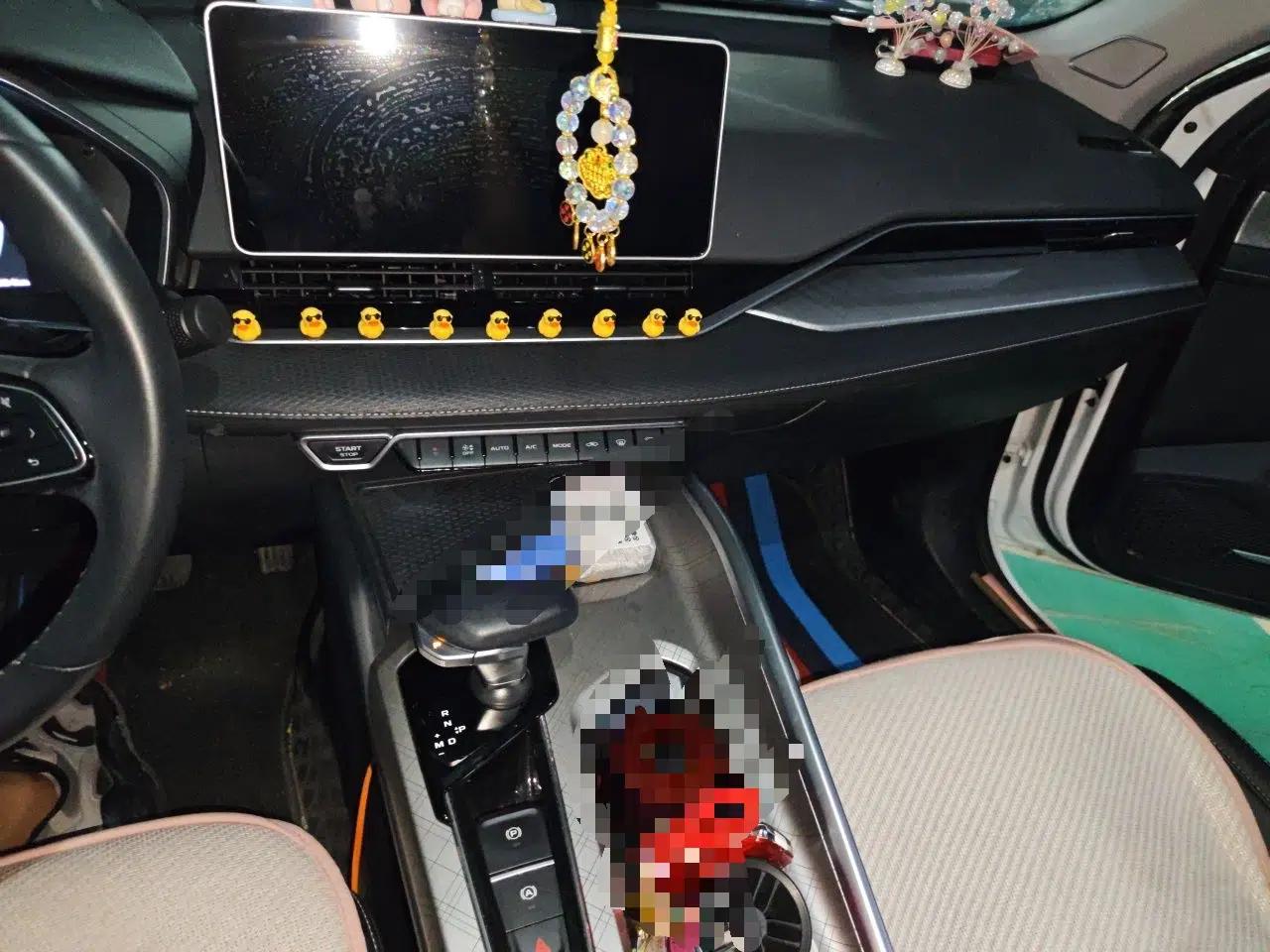 Geely Auto Preface 2023 2.0TD Luxury Version — миниатюра 13