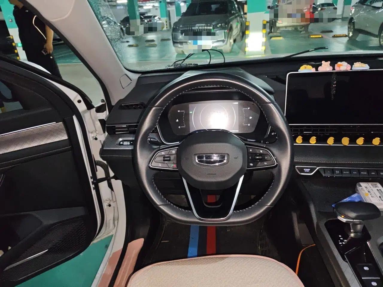 Geely Auto Preface 2023 2.0TD Luxury Version — миниатюра 10