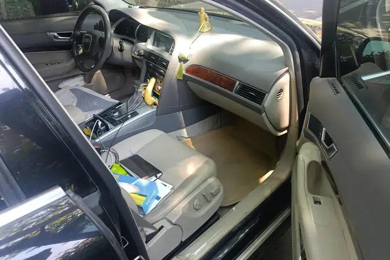 Audi A6L 2011 2.0 TFSI Automatic Standard Edition — миниатюра 8