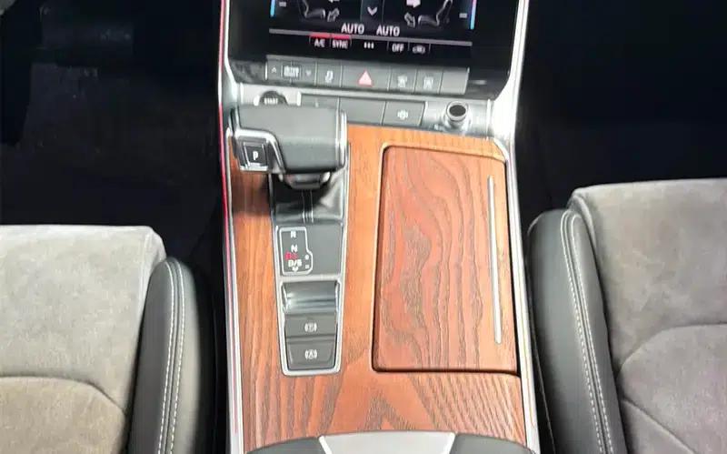 Audi A6L 2020 40 TFSI Luxury Dynamic — миниатюра 13