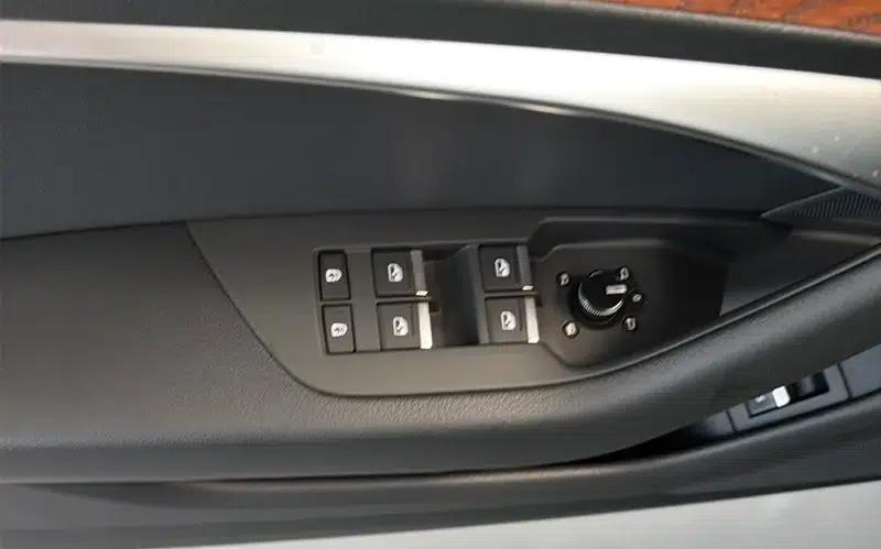 Audi A6L 2020 40 TFSI Luxury Dynamic — миниатюра 20