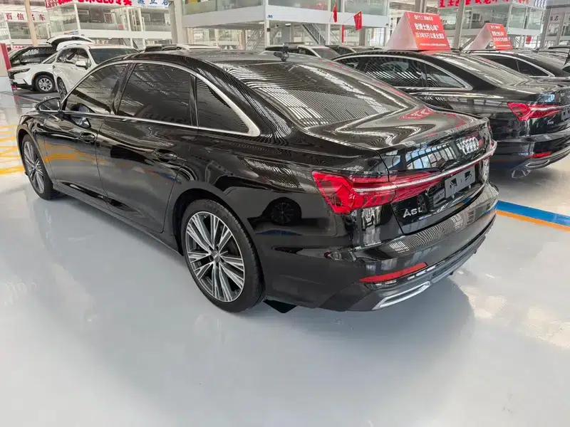 Audi A6L 2020 40 TFSI Luxury Dynamic — миниатюра 4