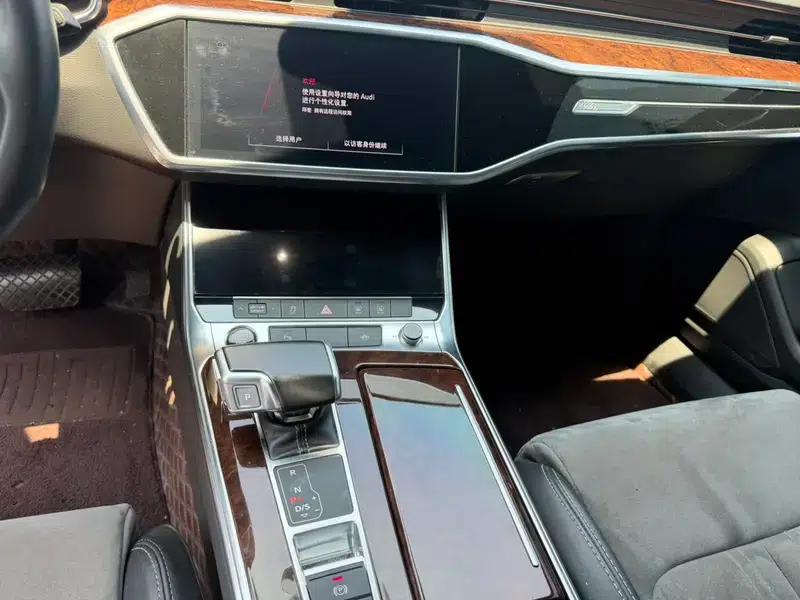 Audi A6L 2021 45 TFSI Premium Dynamic Edition — миниатюра 7