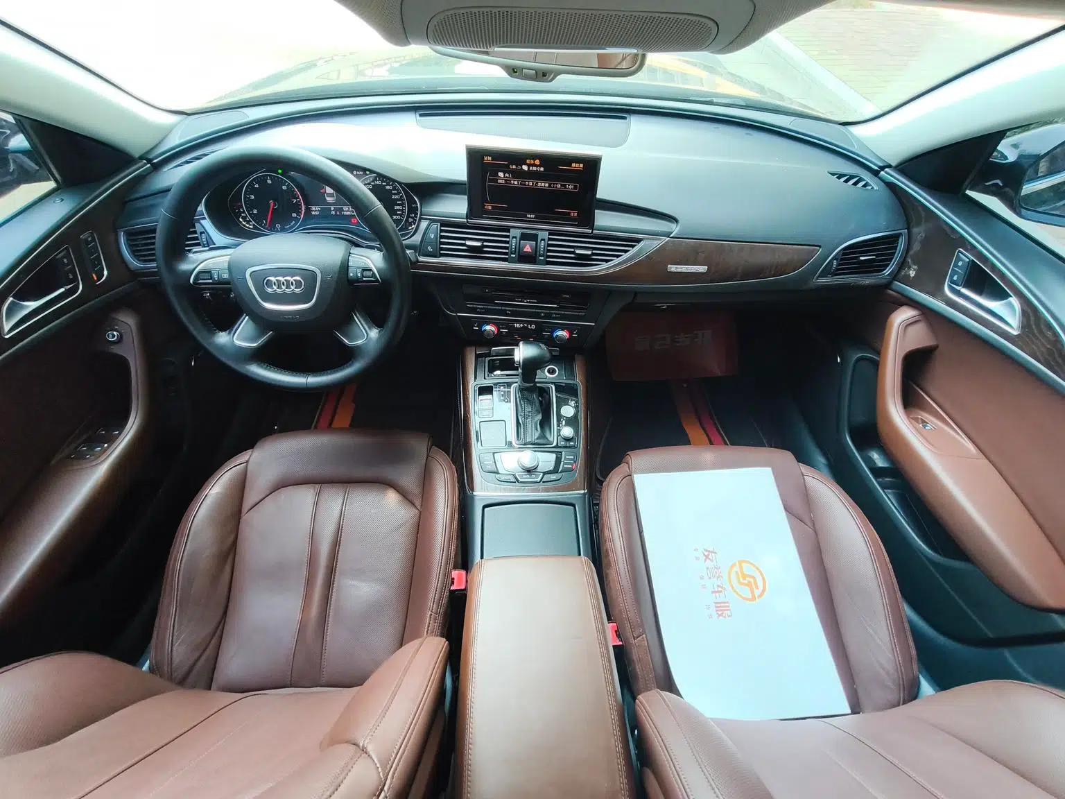 Audi A6L 2015 35 FSI quattro Comfort — миниатюра 10