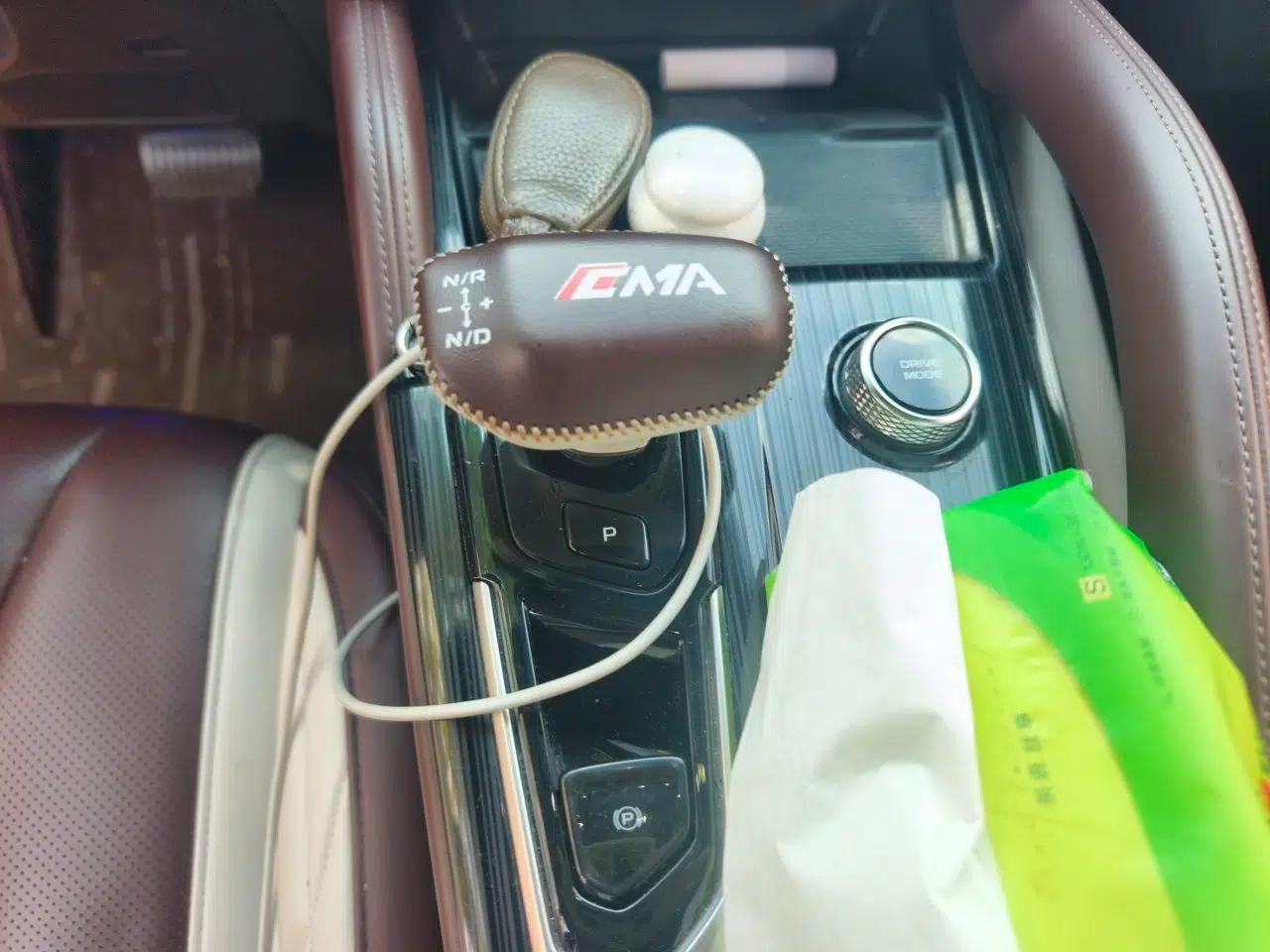 Geely Auto Monjaro L 2021 2.0TD DCT EVO Two-Wheel-Drive Flagship Version — миниатюра 14