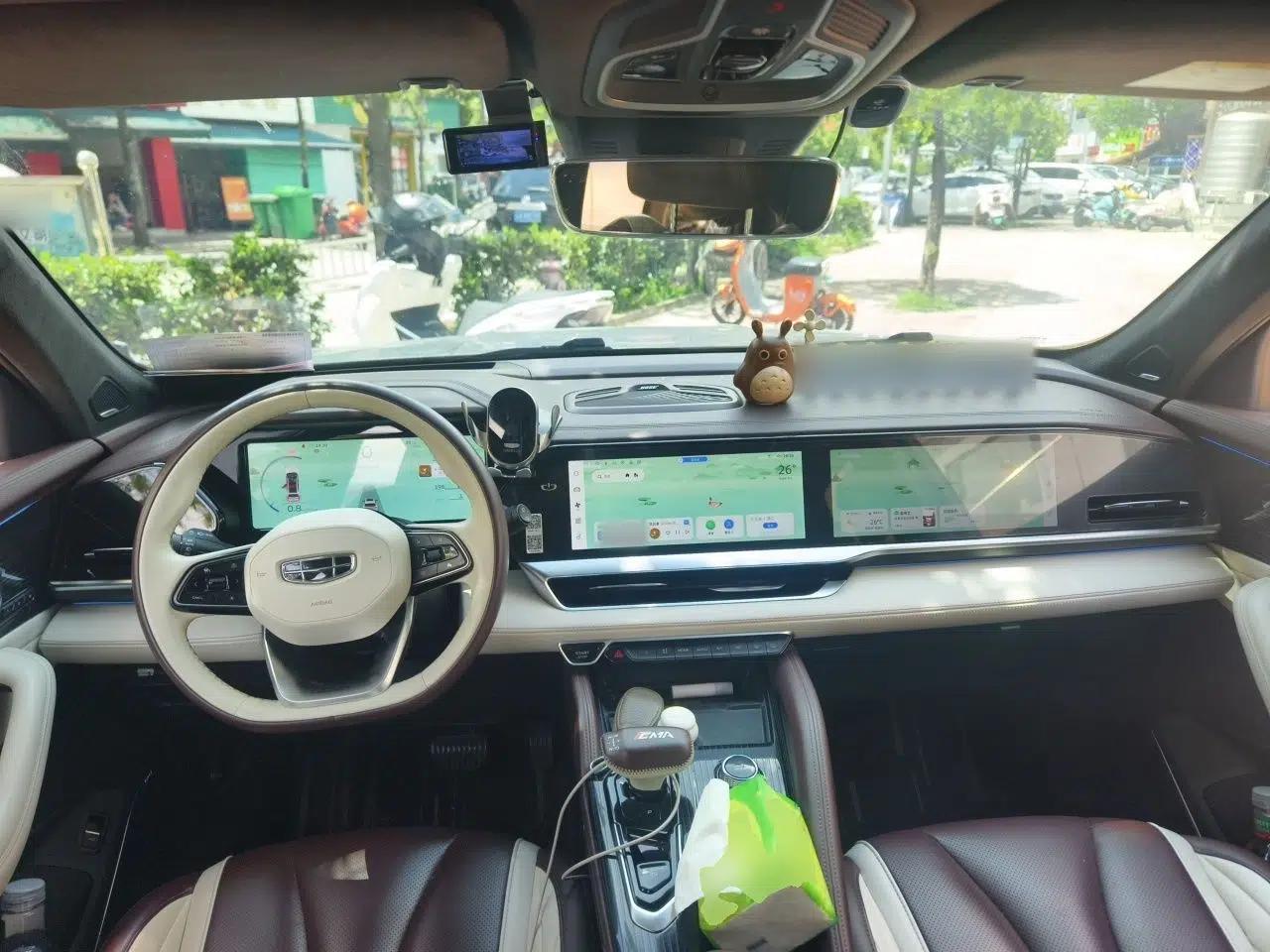 Geely Auto Monjaro L 2021 2.0TD DCT EVO Two-Wheel-Drive Flagship Version — миниатюра 9