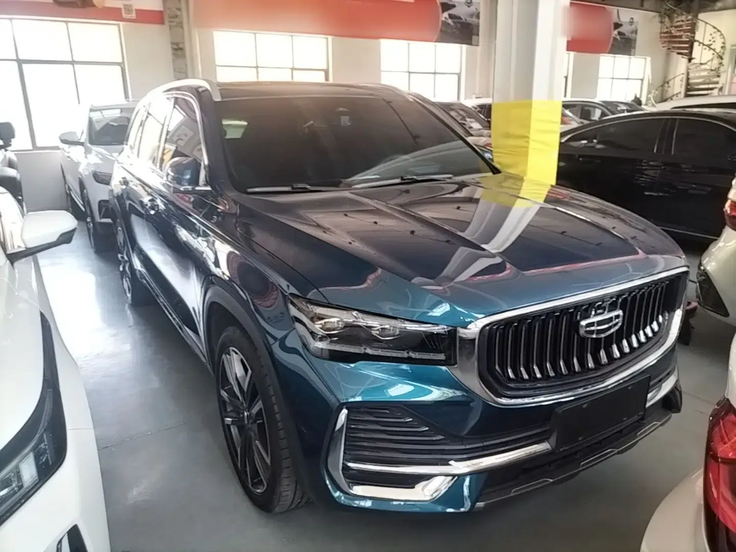 Geely Auto Monjaro L 2023 2.0TD High-Power Automatic Two-Wheel Drive Flagship Version — миниатюра 3