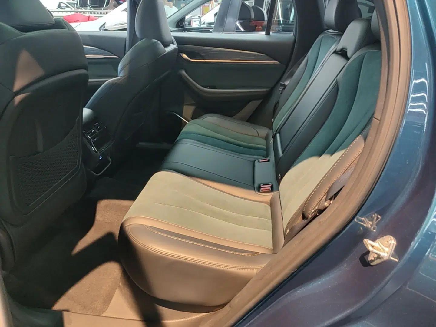 Geely Auto Monjaro L 2021 2.0TD High-Power Automatic All-Wheel Drive Luxury Version — миниатюра 20