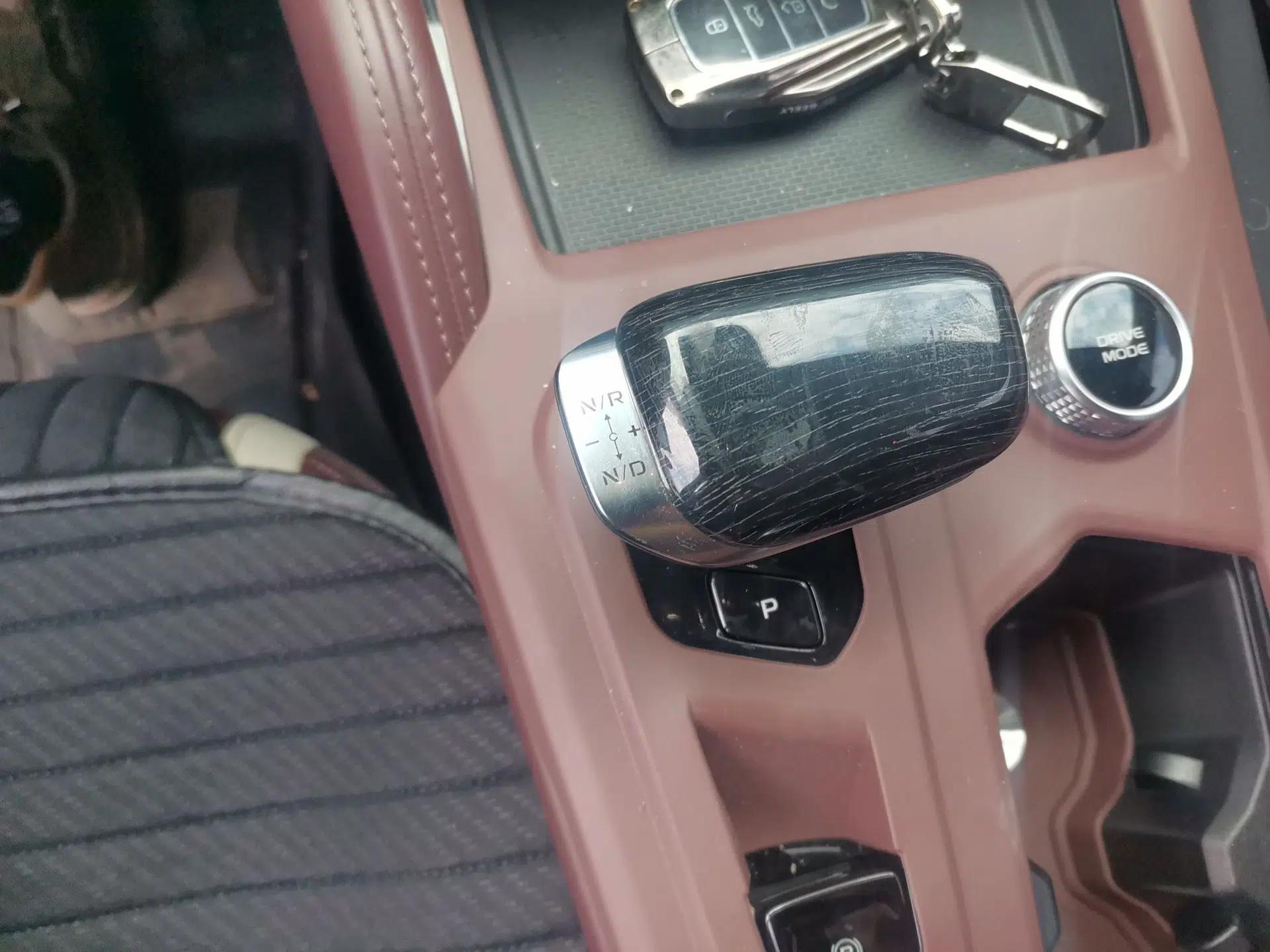 Geely Auto Monjaro L 2021 2.0TD High-Power Automatic All-Wheel Drive Luxury Version — миниатюра 14