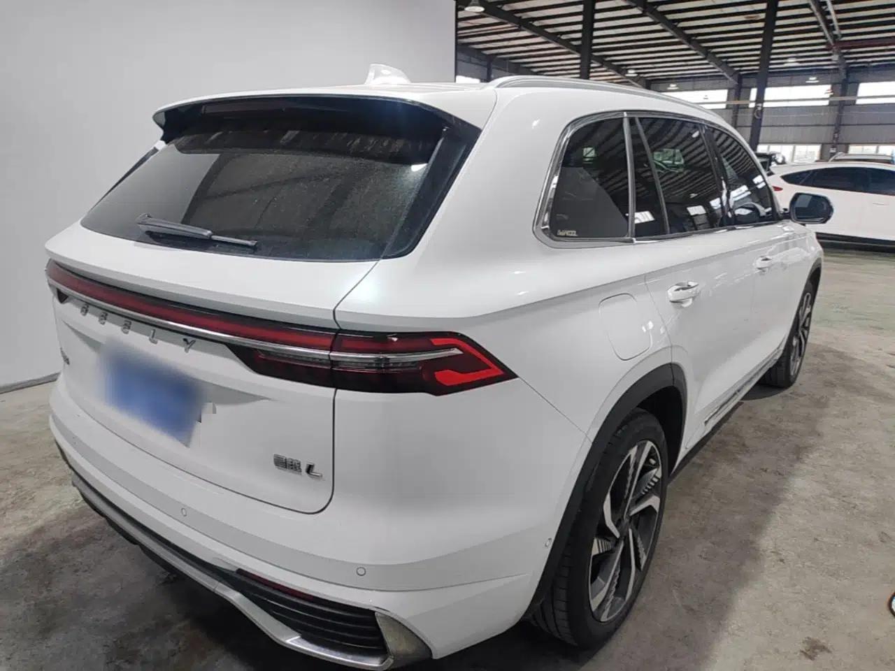 Geely Auto Monjaro L 2021 2.0TD DCT EVO Two-Wheel Drive Smart Luxury Version — миниатюра 6