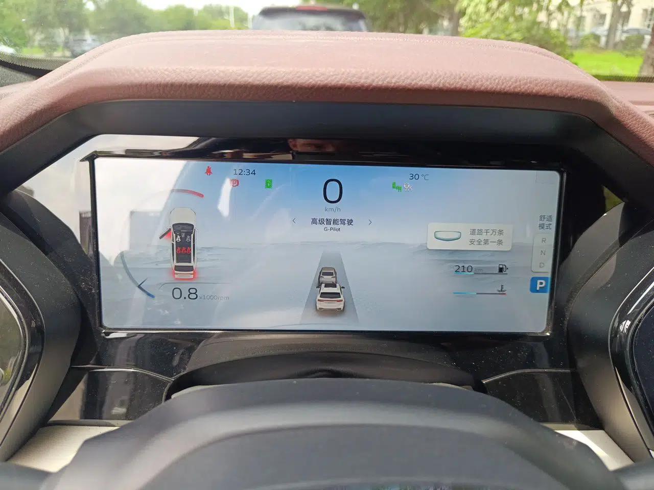 Geely Auto Monjaro L 2021 2.0TD DCT EVO Two-Wheel Drive Smart Luxury Version — миниатюра 11