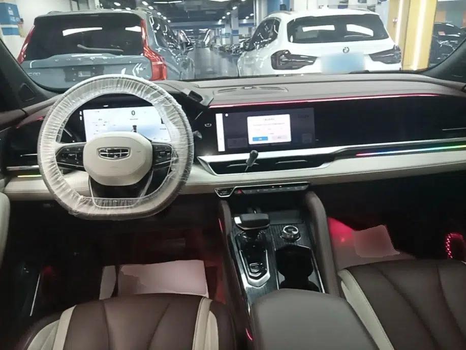 Geely Auto Monjaro L 2024 2.0TD High-Power Automatic Two-Wheel Drive Yunqi Version — миниатюра 12