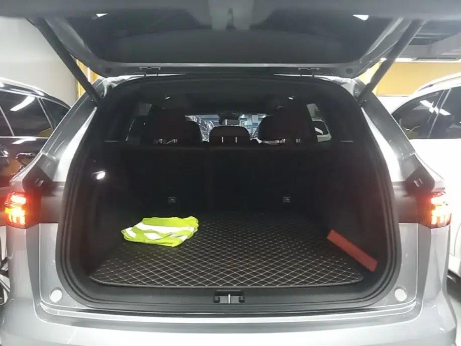 Geely Auto Monjaro L 2024 2.0TD High-Power Automatic Two-Wheel Drive Yunqi Version — миниатюра 22