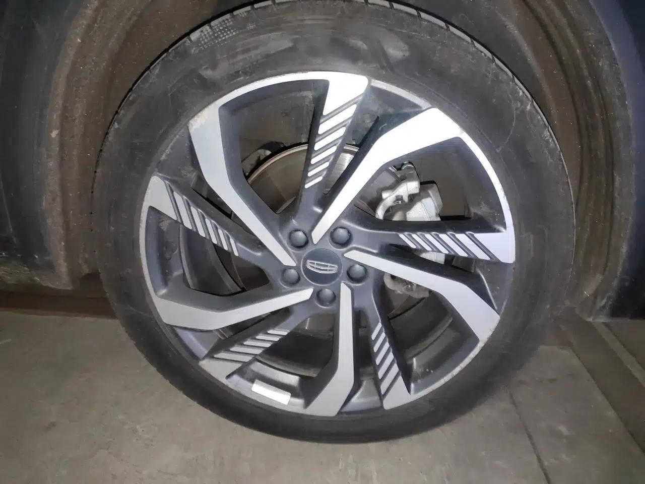 Geely Auto Monjaro L 2023 2.0TD High-Power Automatic Two-Wheel Drive Flagship Version — миниатюра 8