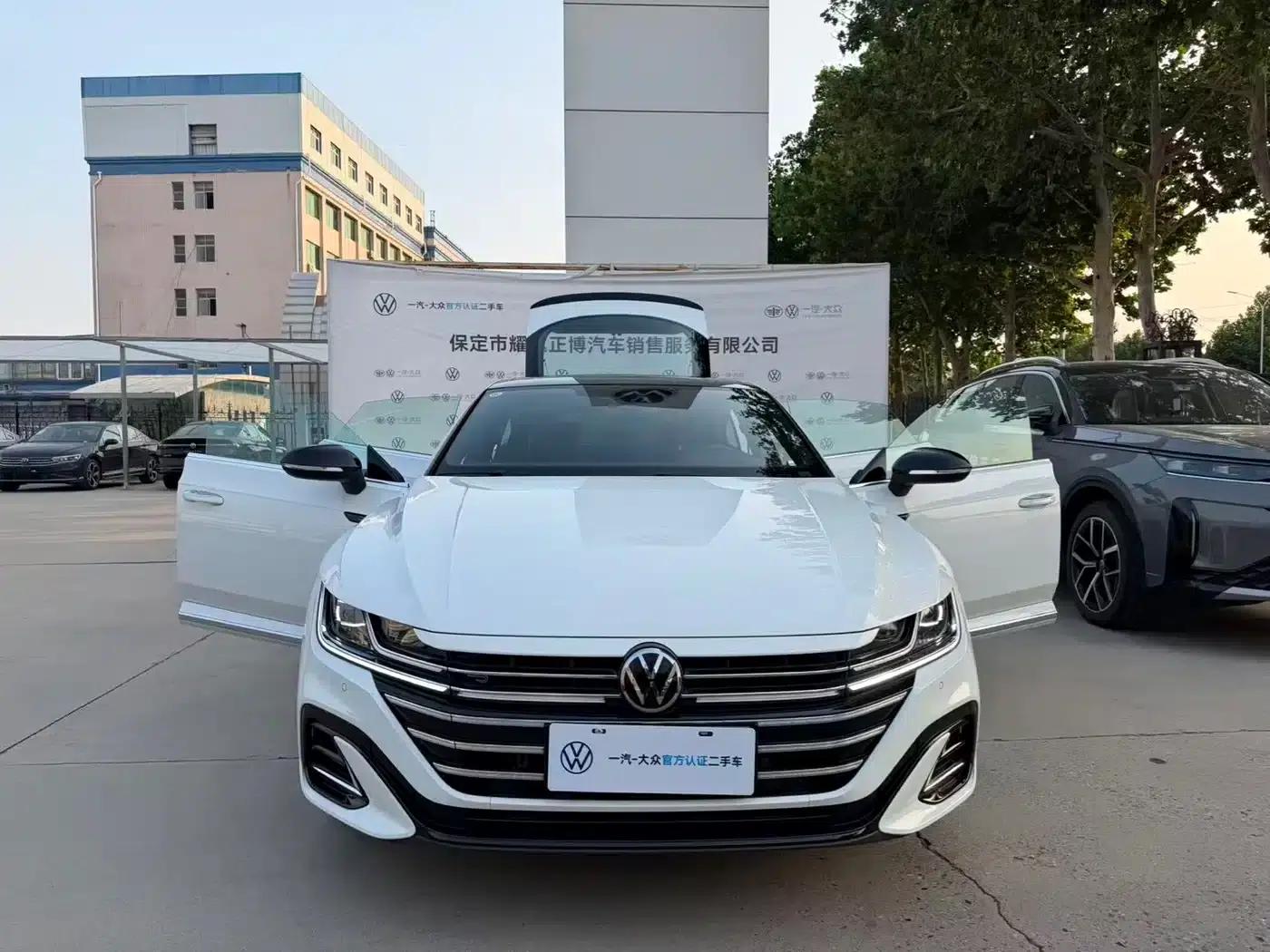 FAW-Volkswagen CC 2024 380TSI Striking Edition — миниатюра 18