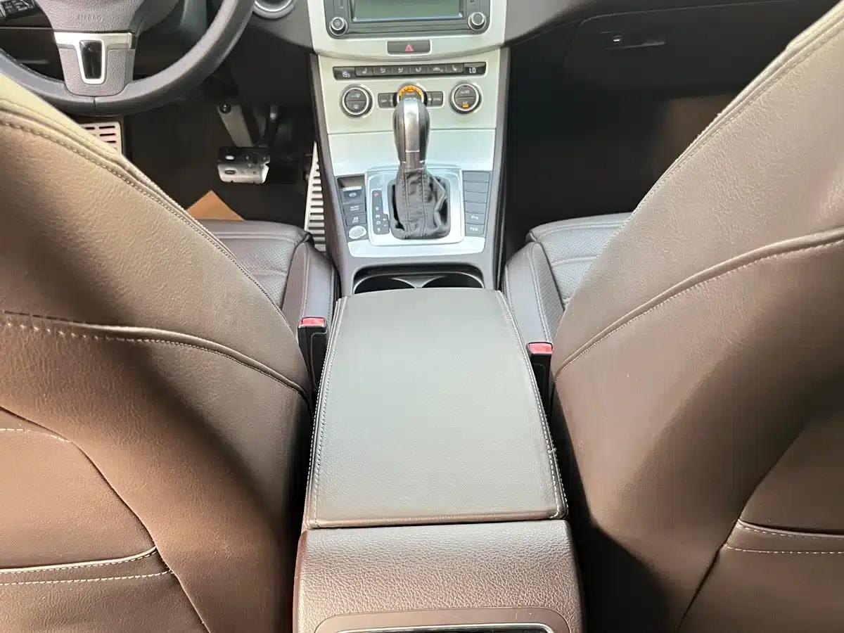 FAW-Volkswagen CC 2018 1.8TSI Luxury Edition — миниатюра 12