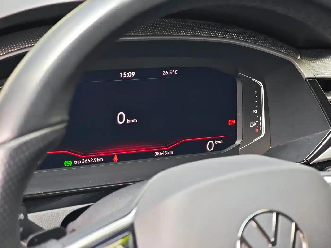 FAW-Volkswagen CC 2023 330TSI Dazzling Edition — миниатюра 14