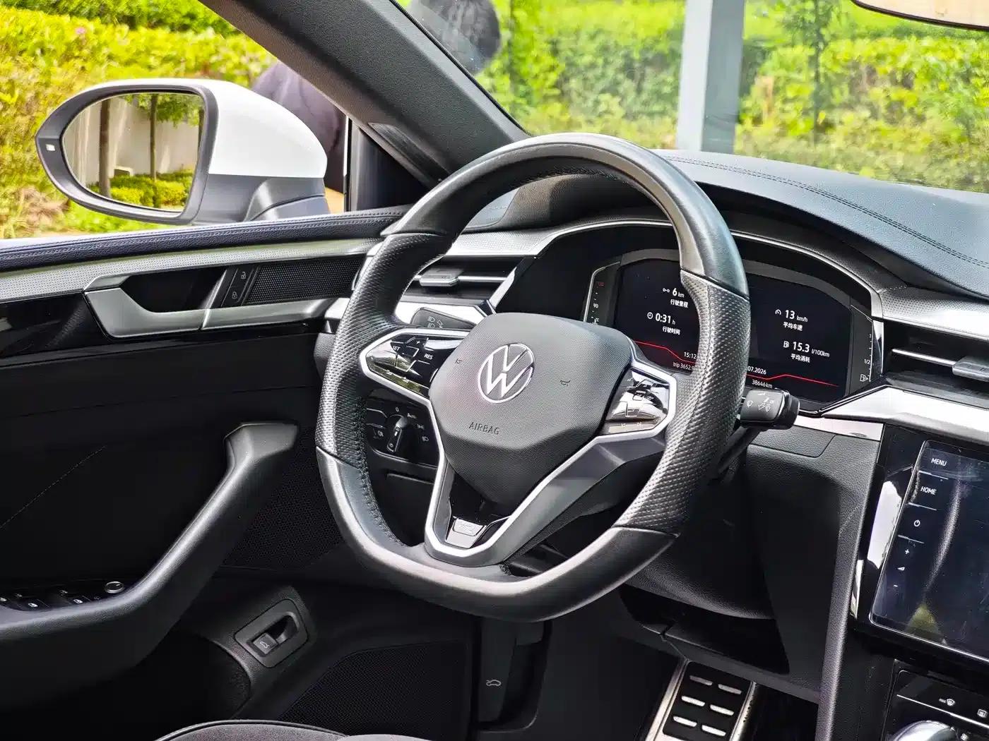 FAW-Volkswagen CC 2023 330TSI Dazzling Edition — миниатюра 17