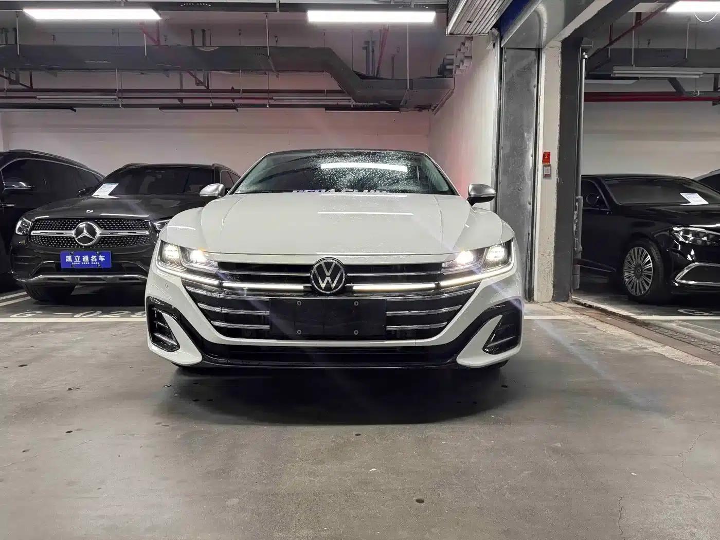 FAW-Volkswagen CC 2023 380TSI Striking Edition — миниатюра 2