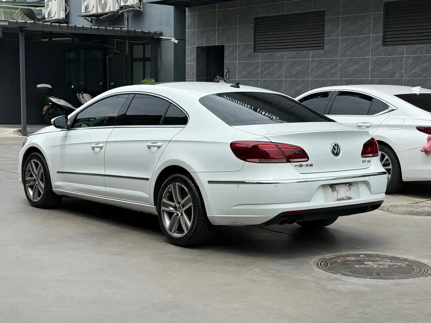 FAW-Volkswagen CC 2013 1.8TSI Luxury Edition — миниатюра 6