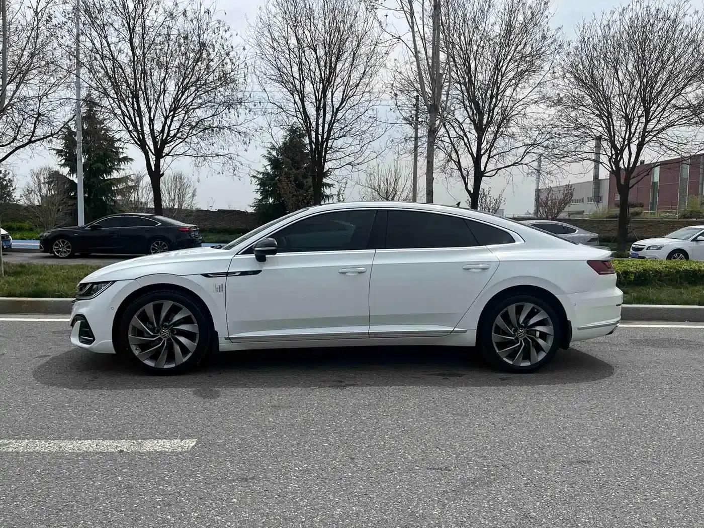 FAW-Volkswagen CC 2021 380TSI Striking Edition — миниатюра 16
