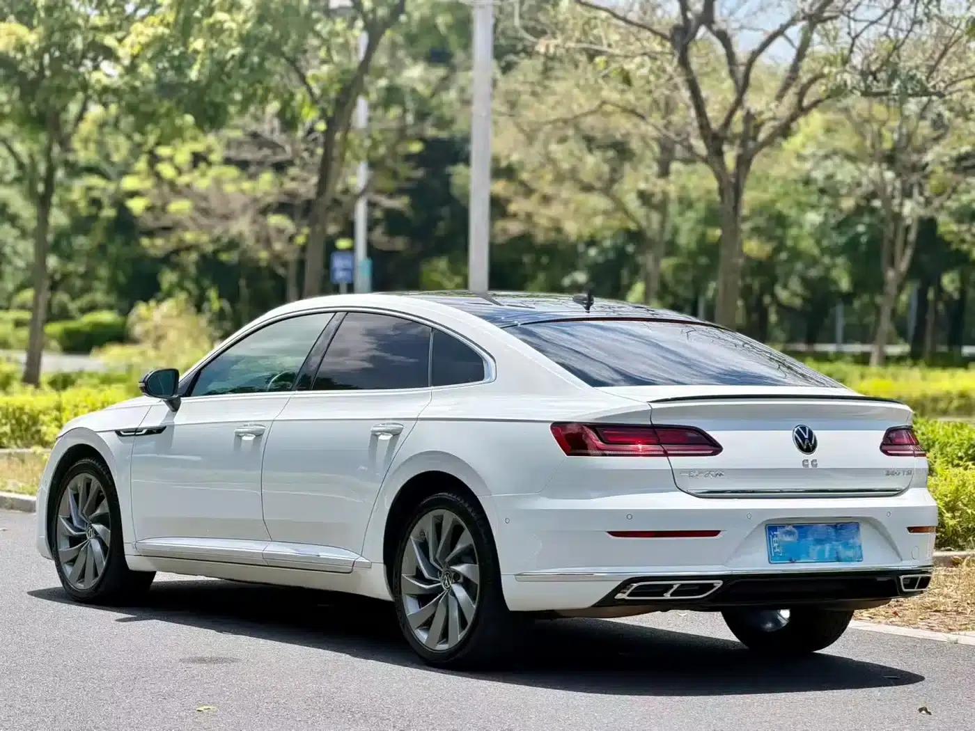 FAW-Volkswagen CC 2021 380TSI Striking Edition — миниатюра 4