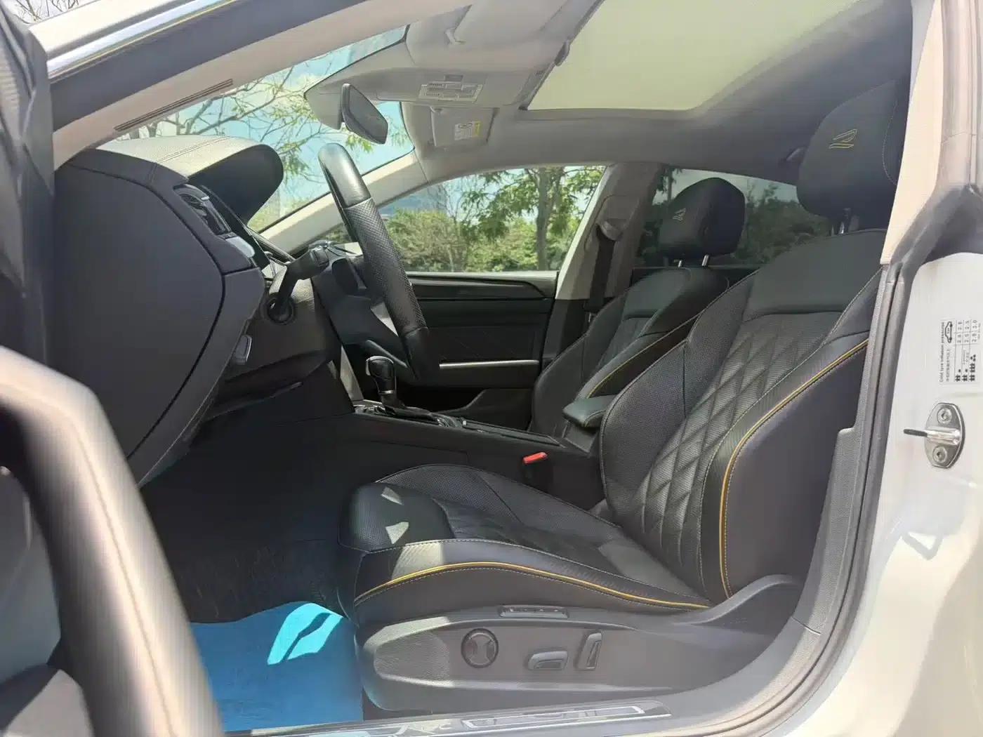 FAW-Volkswagen CC 2021 380TSI Striking Edition — миниатюра 7
