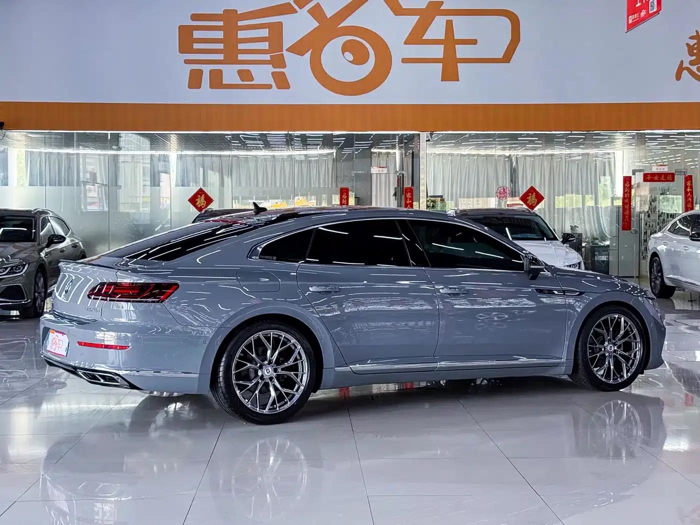 FAW-Volkswagen CC 2023 380TSI Striking Edition — миниатюра 7
