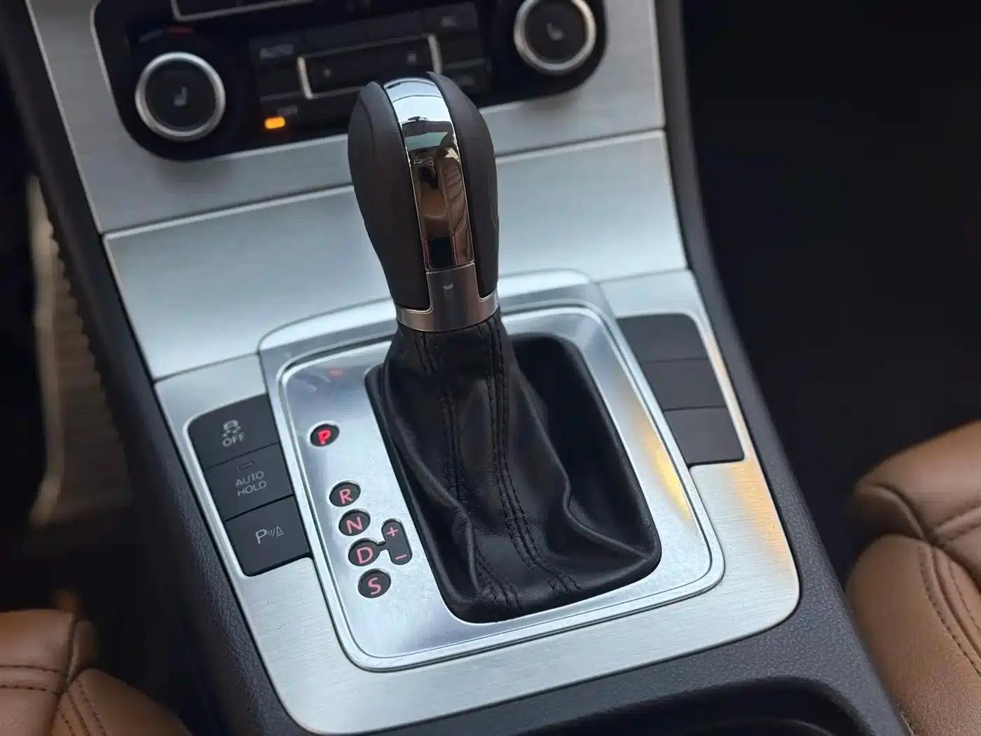 FAW-Volkswagen CC 2013 1.8TSI Premium Edition — миниатюра 14