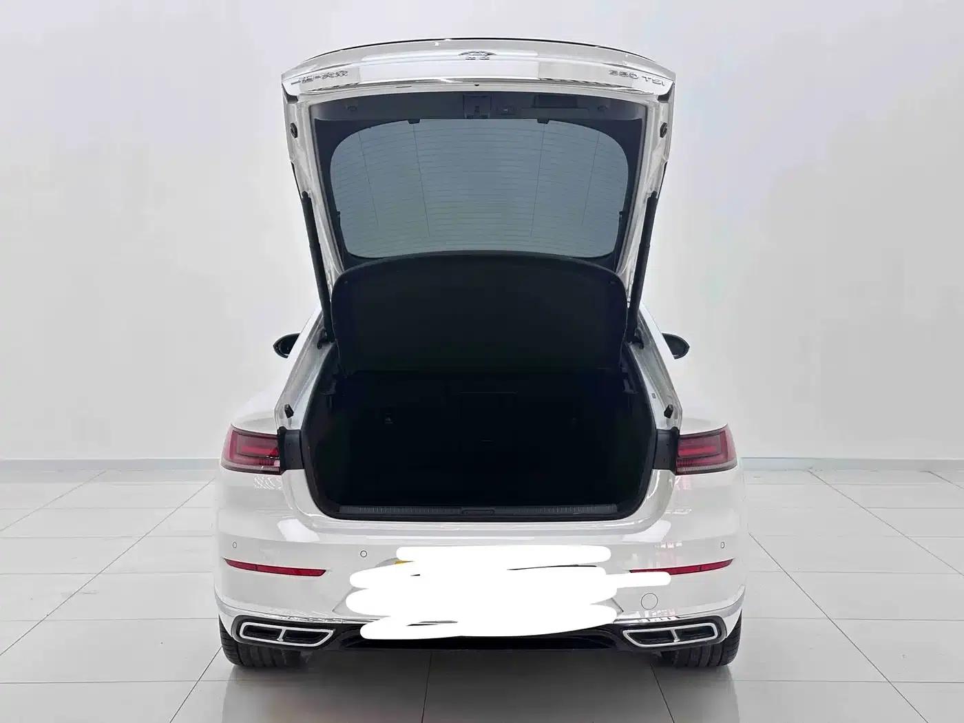 FAW-Volkswagen CC 2024 380TSI Striking Edition — миниатюра 8