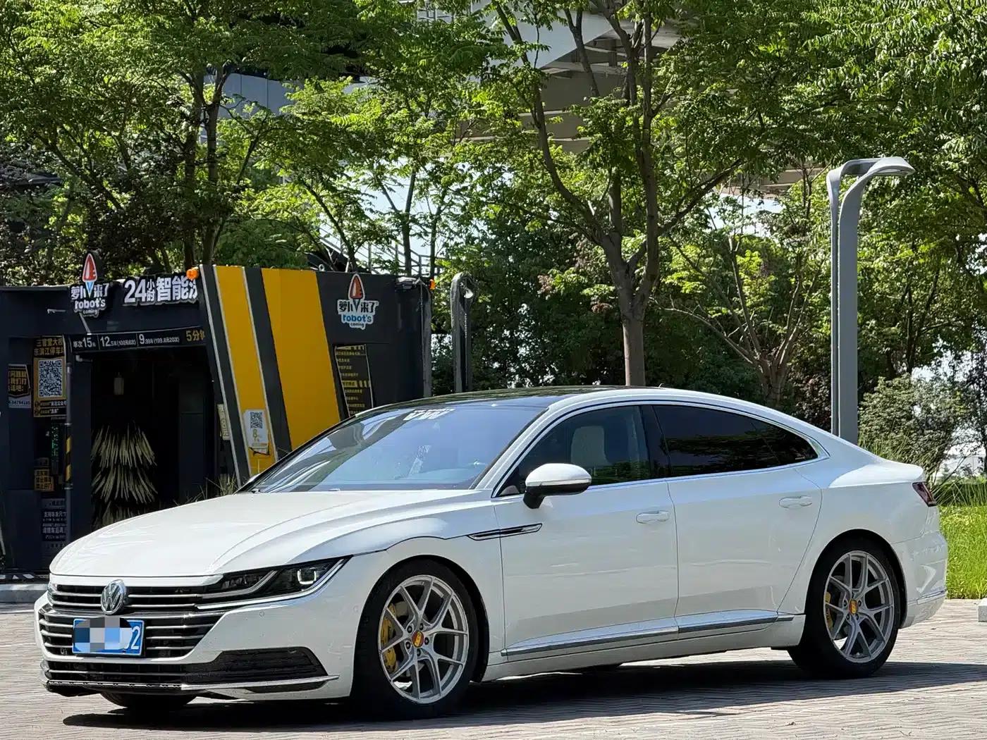 FAW-Volkswagen CC 2020 330TSI Charm Edition (National VI Emission Standard) — миниатюра 1