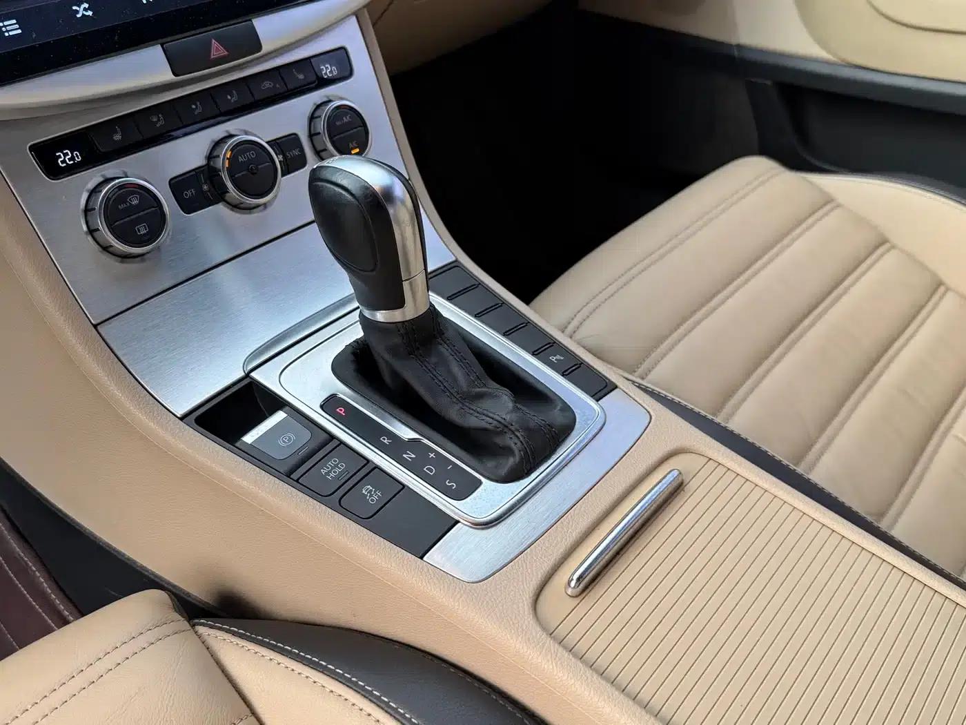 FAW-Volkswagen CC 2016 1.8TSI Premium Edition — миниатюра 8