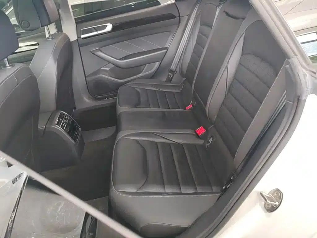 FAW-Volkswagen CC 2021 380TSI Striking Edition — миниатюра 17