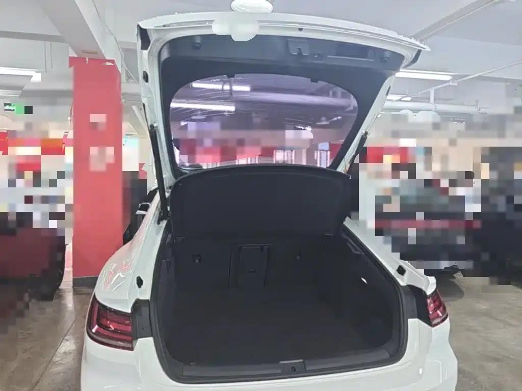 FAW-Volkswagen CC 2019 330TSI Huayan Edition (National V Emission Standard) — миниатюра 19