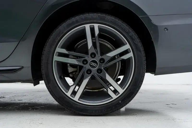 Audi A4L 2022 40 TFSI Luxury Dynamic — миниатюра 9