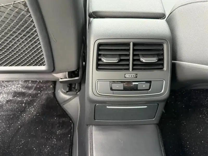 Audi A4L 2024 40 TFSI Luxury Dynamic — миниатюра 11