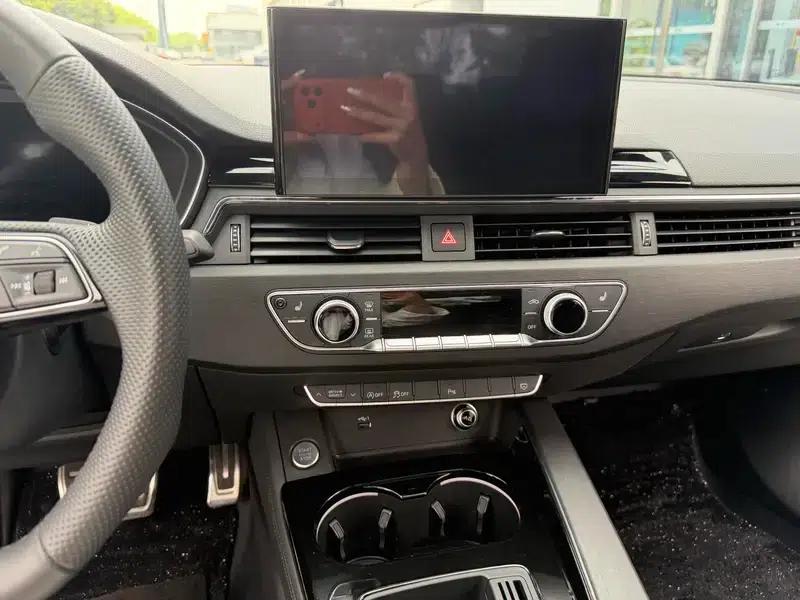 Audi A4L 2024 40 TFSI Luxury Dynamic — миниатюра 8