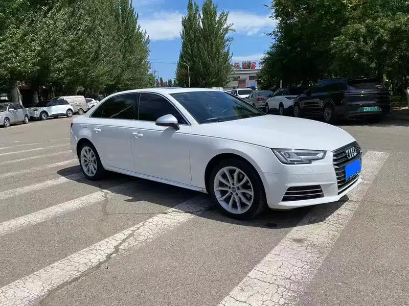 Audi A4L 2017 40 TFSI Fashion Edition — миниатюра 3