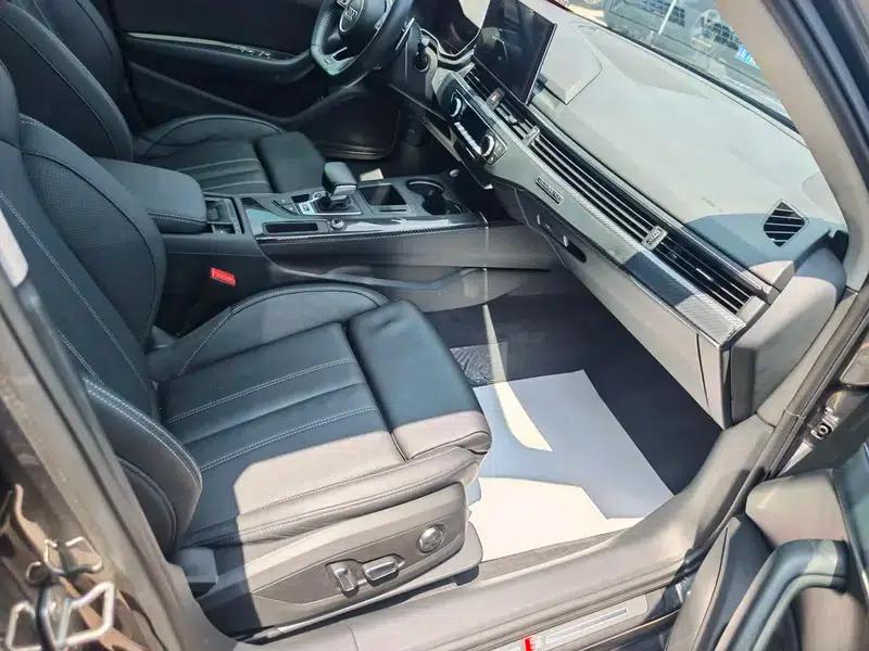 Audi A4L 2020 40 TFSI quattro Luxury Dynamic — миниатюра 10