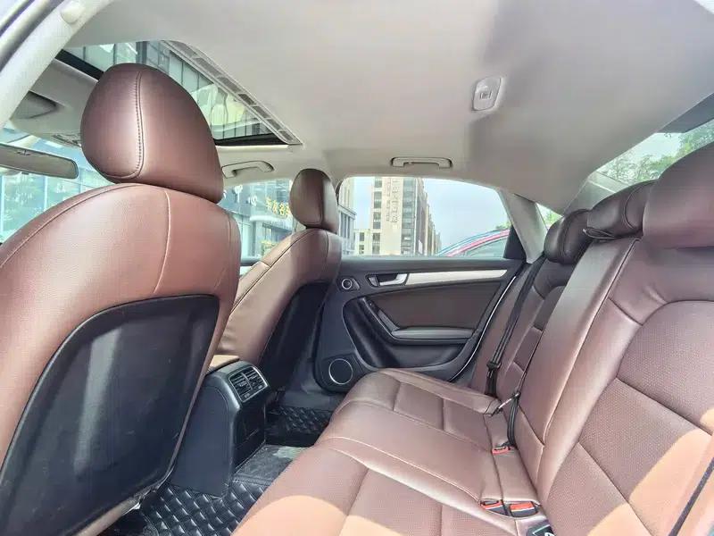 Audi A4L 2015 45 TFSI quattro Sport Edition — миниатюра 9