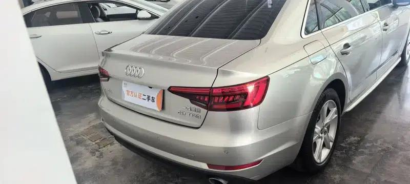Audi A4L 2017 40 TFSI Fashion Edition — миниатюра 3