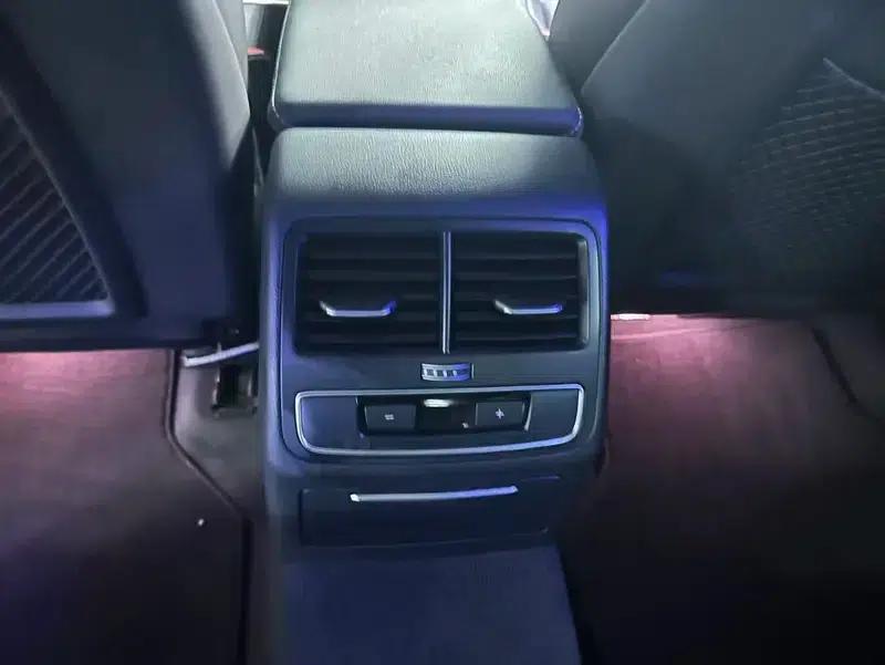 Audi A4L 2020 45 TFSI quattro Premium Dynamic Edition — миниатюра 7