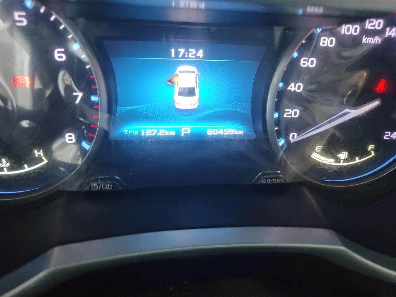 Geely Auto Emgrand 2017 Sedan Million Edition 1.5L CVT Upward Connectivity Version — миниатюра 12