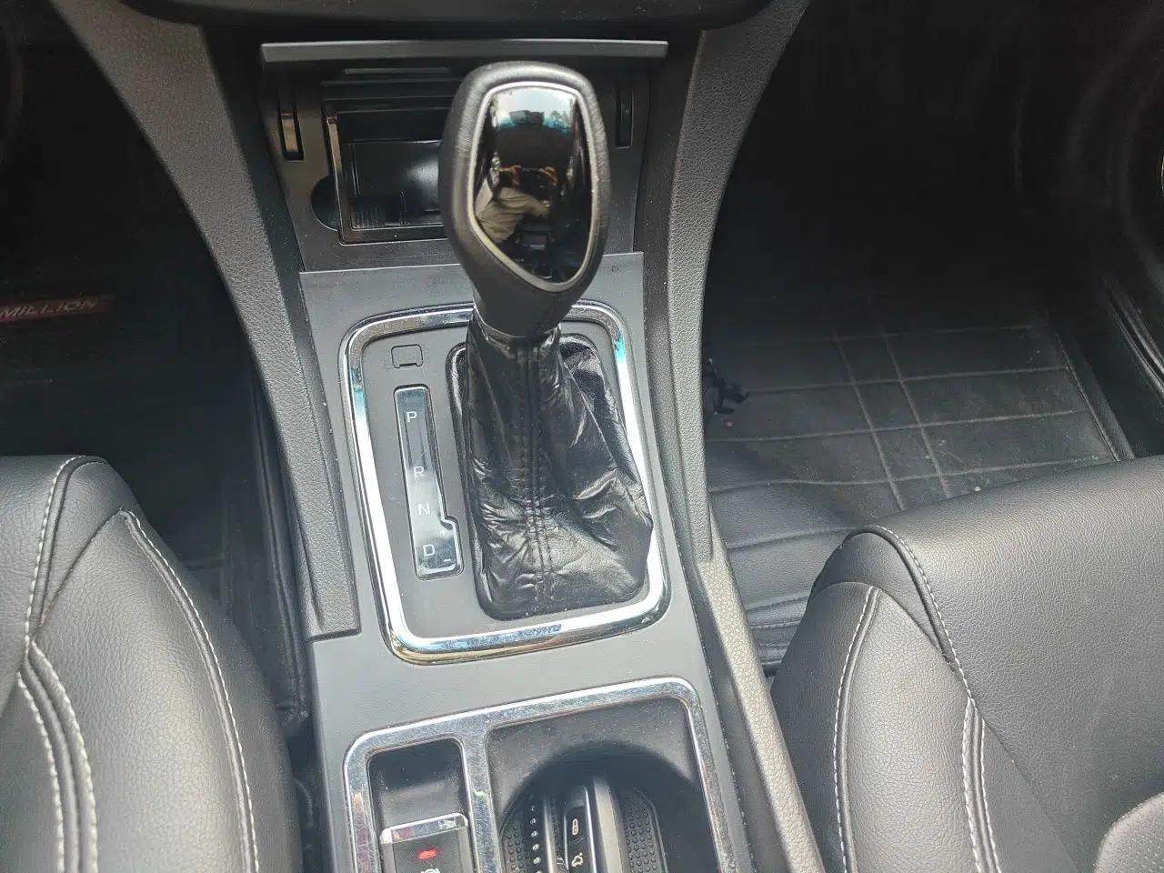 Geely Auto Emgrand 2017 Sedan Million Edition 1.5L CVT Upward Connectivity Version — миниатюра 14