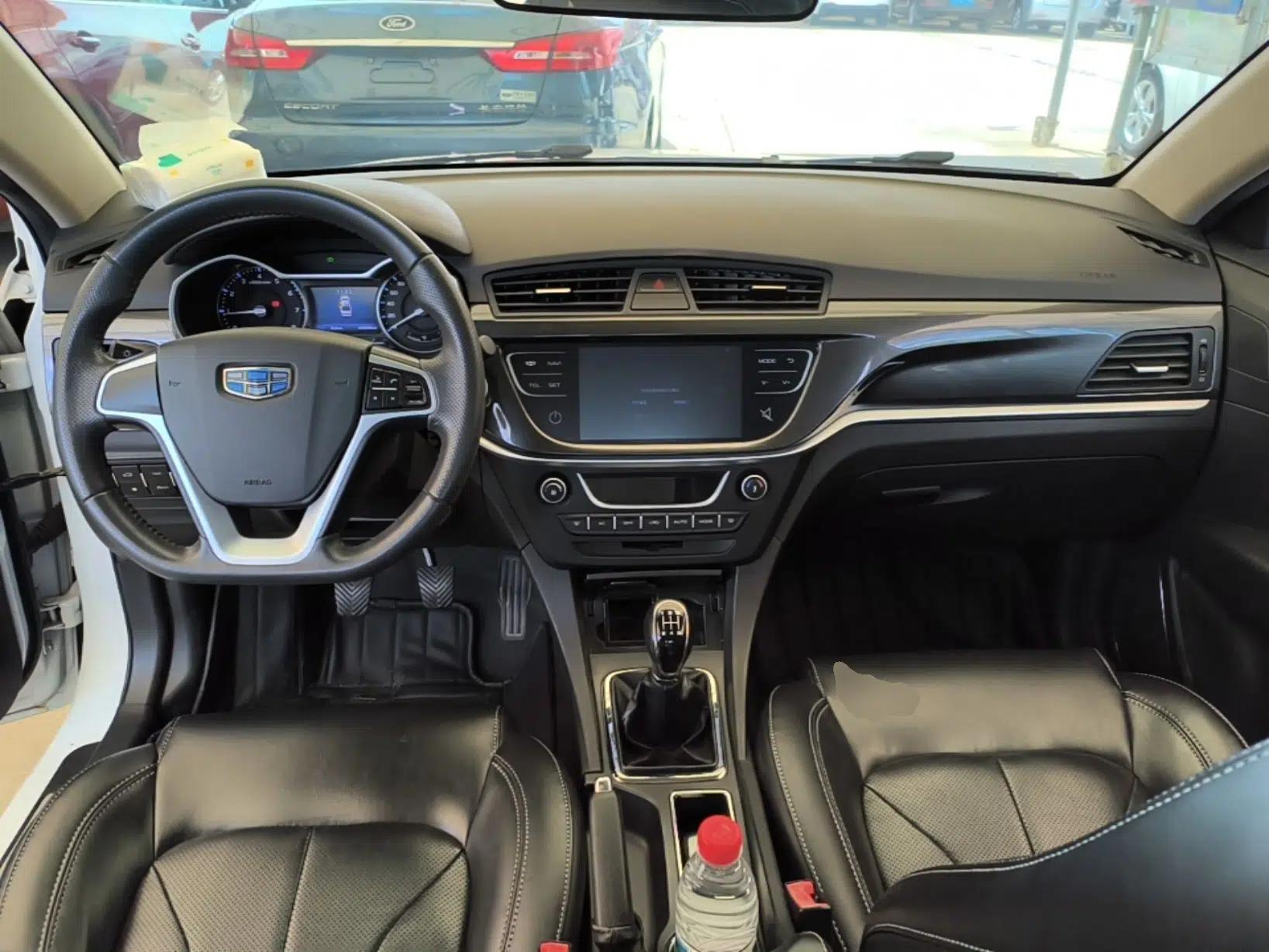 Geely Auto Emgrand 2017 Sedan Million Edition 1.5L Manual - Upward Version — миниатюра 12