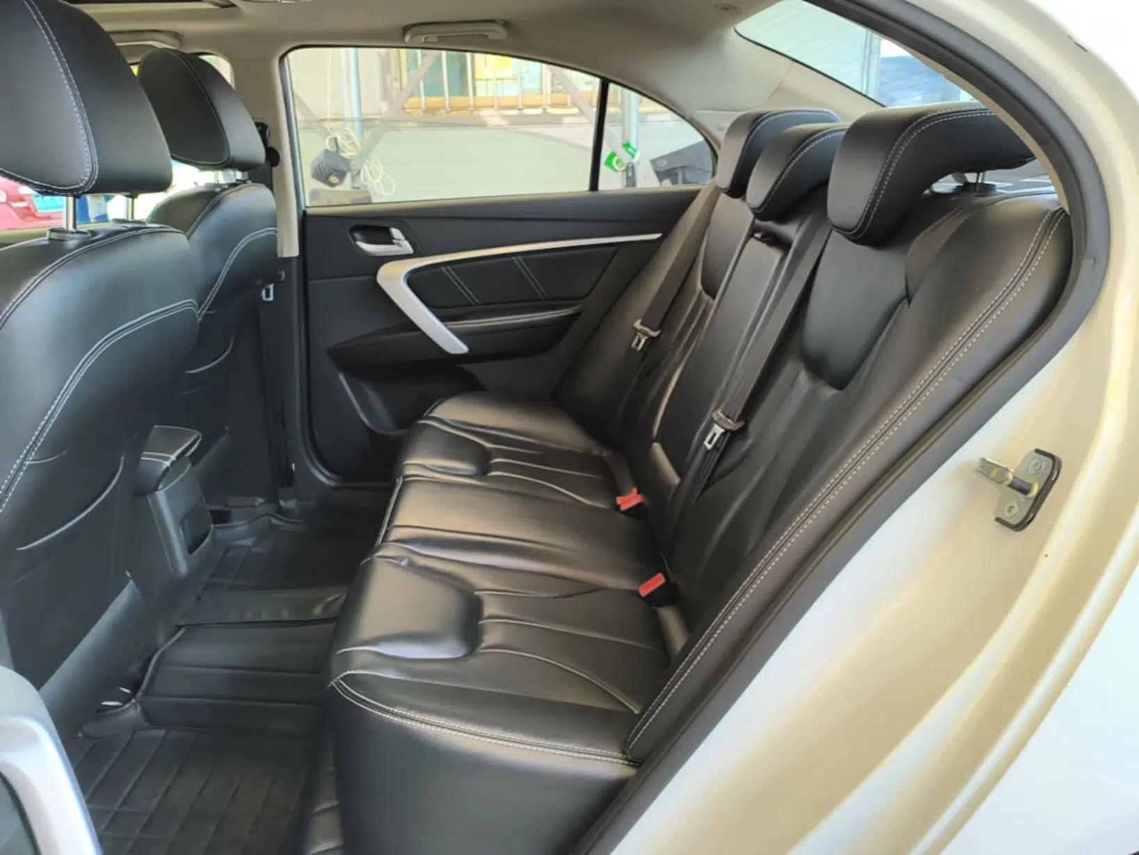 Geely Auto Emgrand 2017 Sedan Million Edition 1.5L Manual - Upward Version — миниатюра 20