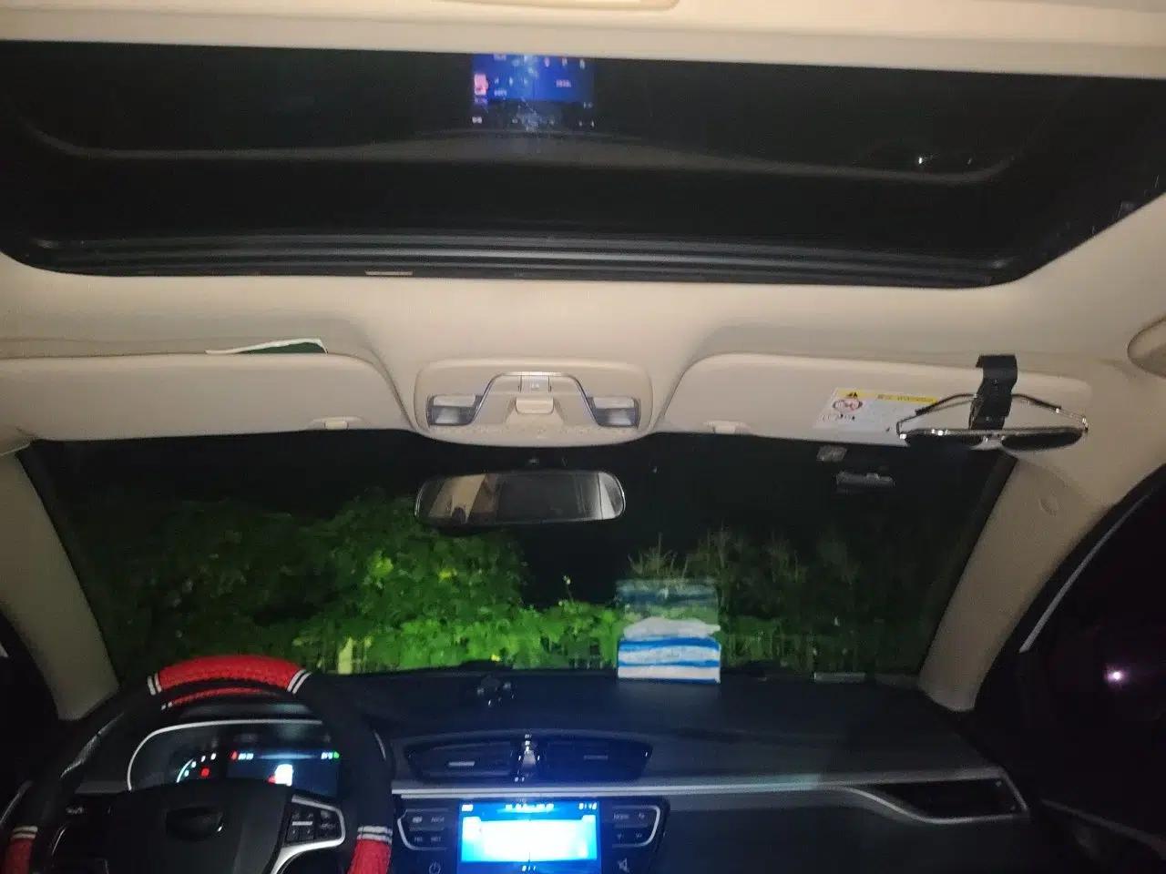 Geely Auto Emgrand 2018 1.5L Manual Upward Connect Edition — миниатюра 18