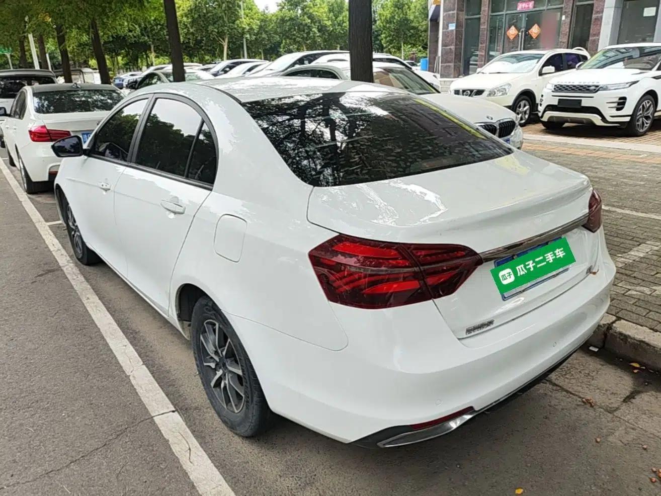 Geely Auto Emgrand 2019 Leading Edition 1.5L CVT Luxury Model China VI Standard — миниатюра 4